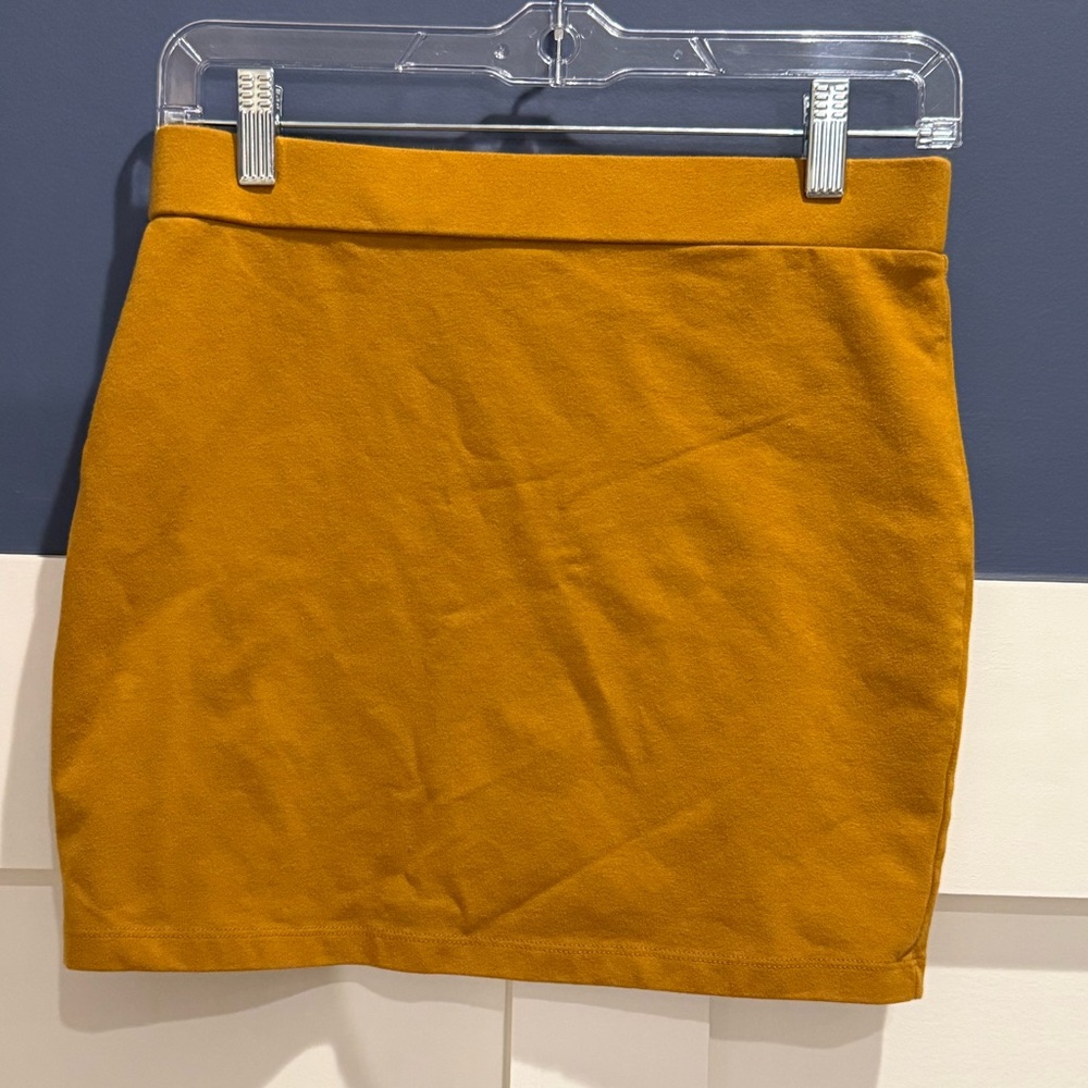 Forever 21 Mustard Mini Skirt - Solid Golden Yellow Size M